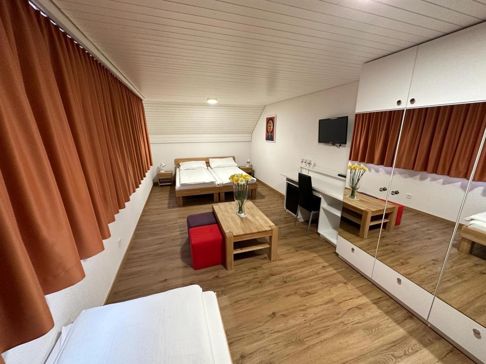 Landgasthof Zum Zimmermann Jona - Rapperswil Esterno foto